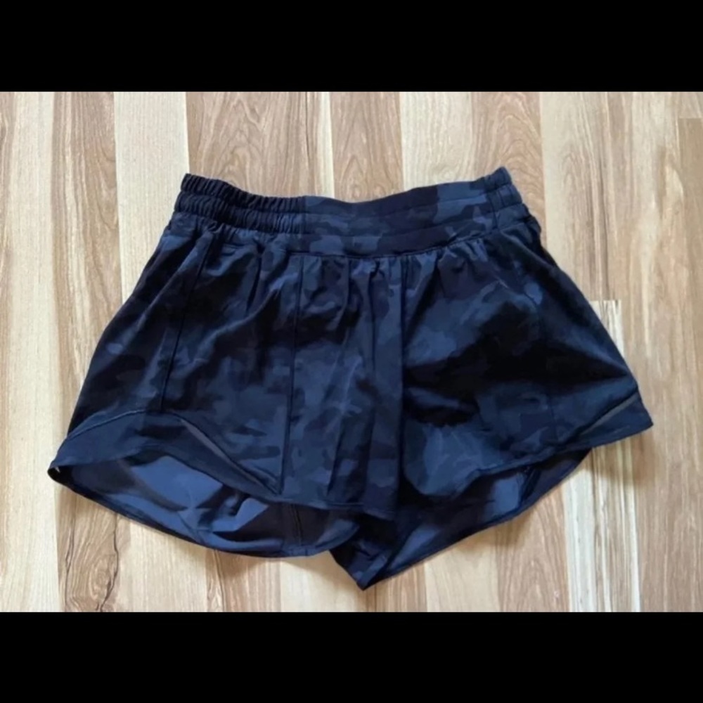 Lululemon Hotty Hot Shorts